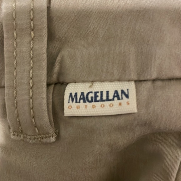 Magellan Shorts‎ Tan Cotton and Spandex - Picture 4 of 5